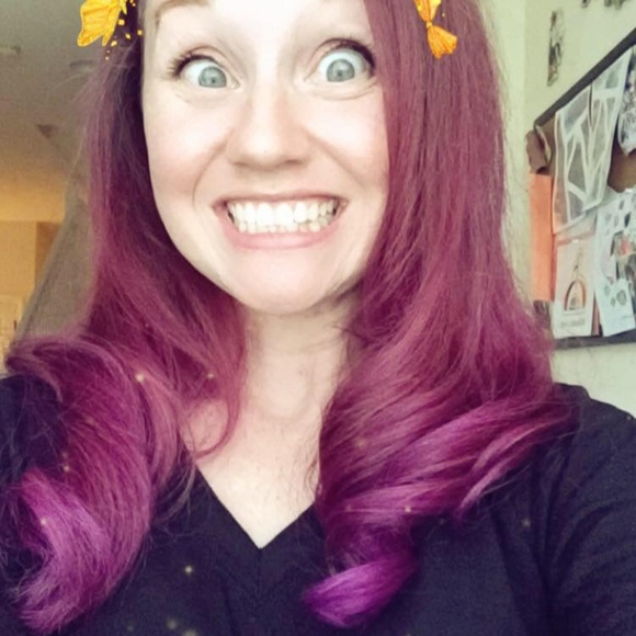 Meet your Posher, Kay - Picture 2 of 8